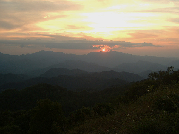 Sunset in Kaeng Krachan trek