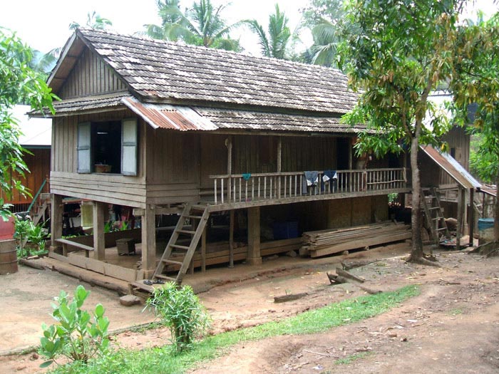 A Lao village on Mekong river bank, northern Laos