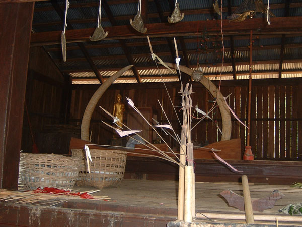 Lay Tong Ku village temple